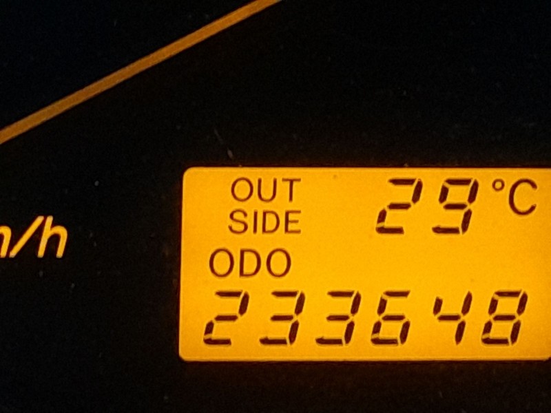 toyota avensis (_t25_) del año 2006