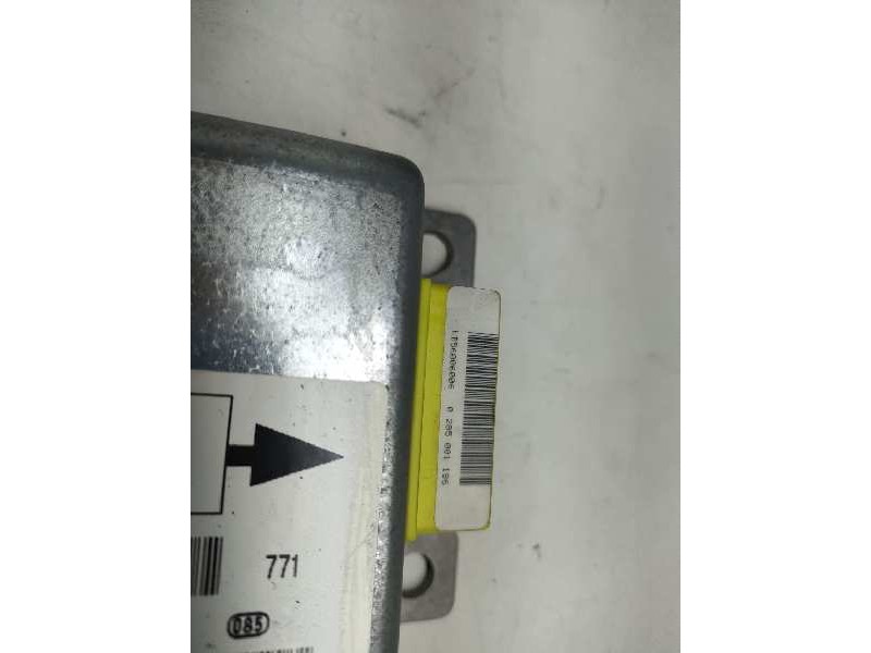 Recambio de centralita airbag para nissan terrano/terrano.ii (r20) referencia OEM IAM 0285001186 285568F200 