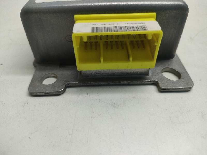 Recambio de centralita airbag para nissan terrano/terrano.ii (r20) referencia OEM IAM 0285001186 285568F200 