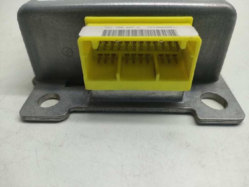 Recambio de centralita airbag para nissan terrano/terrano.ii (r20) referencia OEM IAM 0285001186 285568F200 