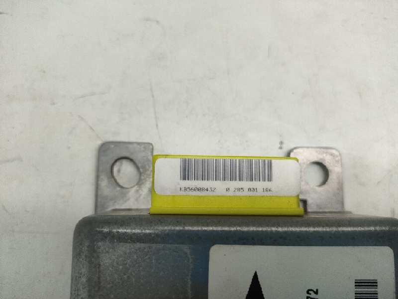Recambio de centralita airbag para nissan terrano/terrano.ii (r20) referencia OEM IAM 0285001186 285568F200 