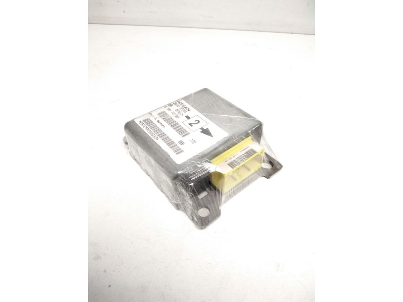 Recambio de centralita airbag para nissan terrano/terrano.ii (r20) referencia OEM IAM 0285001186 285568F200 