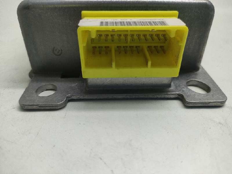 Recambio de centralita airbag para nissan terrano/terrano.ii (r20) referencia OEM IAM 0285001186 285568F200 