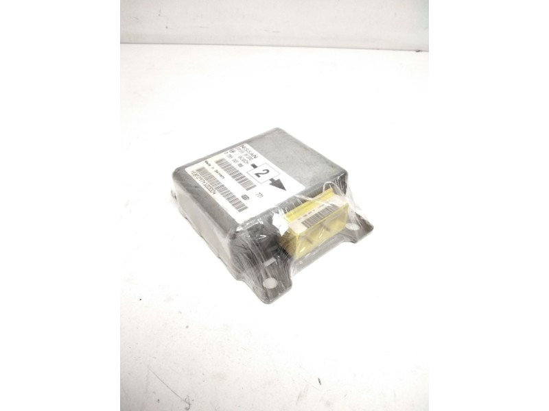 Recambio de centralita airbag para nissan terrano/terrano.ii (r20) referencia OEM IAM 0285001186 285568F200 