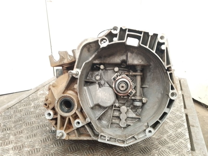 Recambio de caja cambios para fiat doblo autobús (263_) 1.3 d multijet (263axu1a) referencia OEM IAM 21931433402  