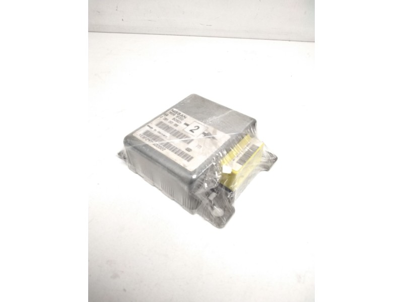 Recambio de centralita airbag para nissan terrano/terrano.ii (r20) referencia OEM IAM 0285001186 285568F200 