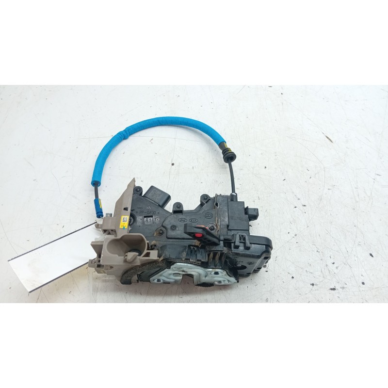 Recambio de cerradura puerta delantera derecha para kia proceed combi van (cd) 1.4 t-gdi referencia OEM IAM 81320J7000  