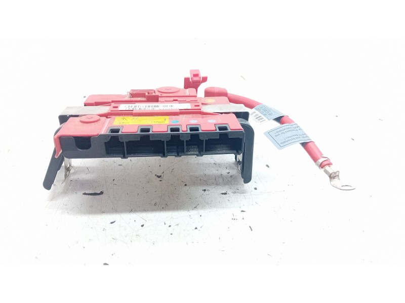 Recambio de fusible bateria para bmw 1 (e81) 118 d referencia OEM IAM V4694291208  
