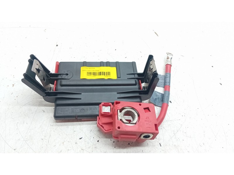 Recambio de fusible bateria para bmw 1 (e81) 118 d referencia OEM IAM V4694291208  