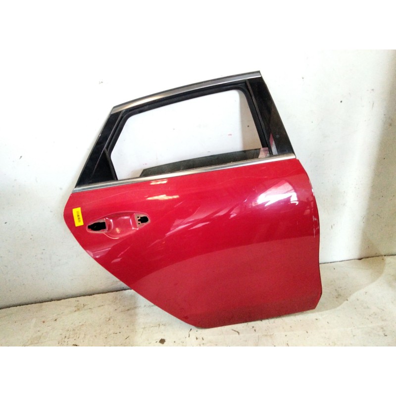 Recambio de puerta trasera derecha para kia proceed combi van (cd) 1.4 t-gdi referencia OEM IAM   