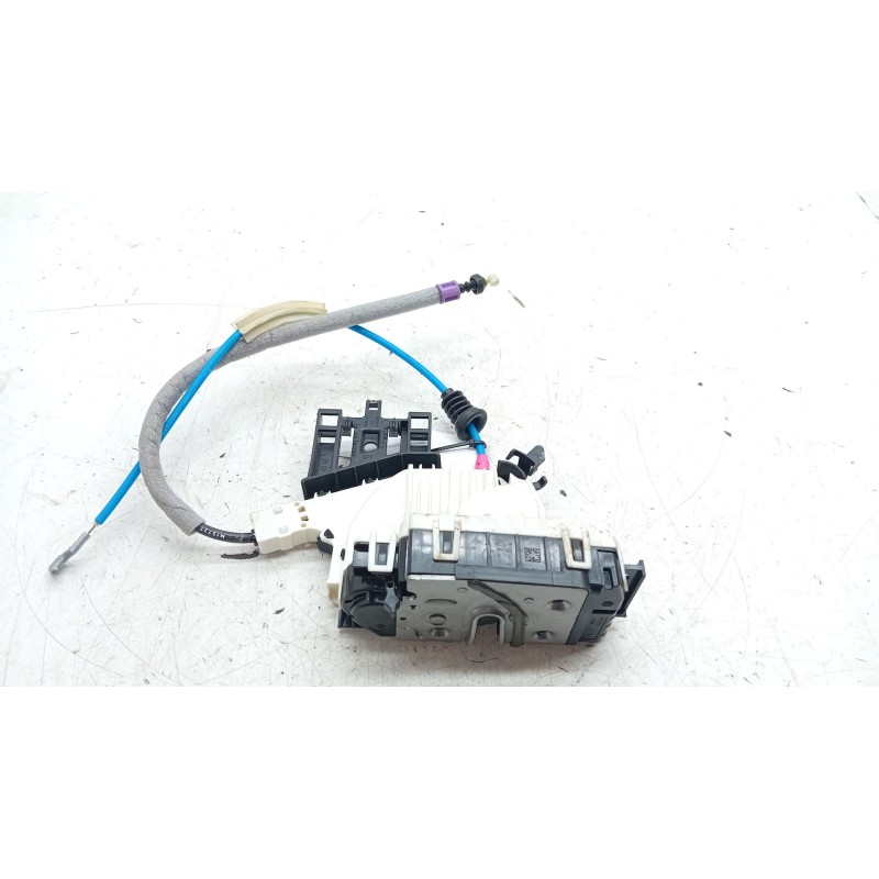 Recambio de cerradura puerta trasera izquierda para mercedes-benz clase a (w176) a 200 cdi / d (176.008) referencia OEM IAM A204