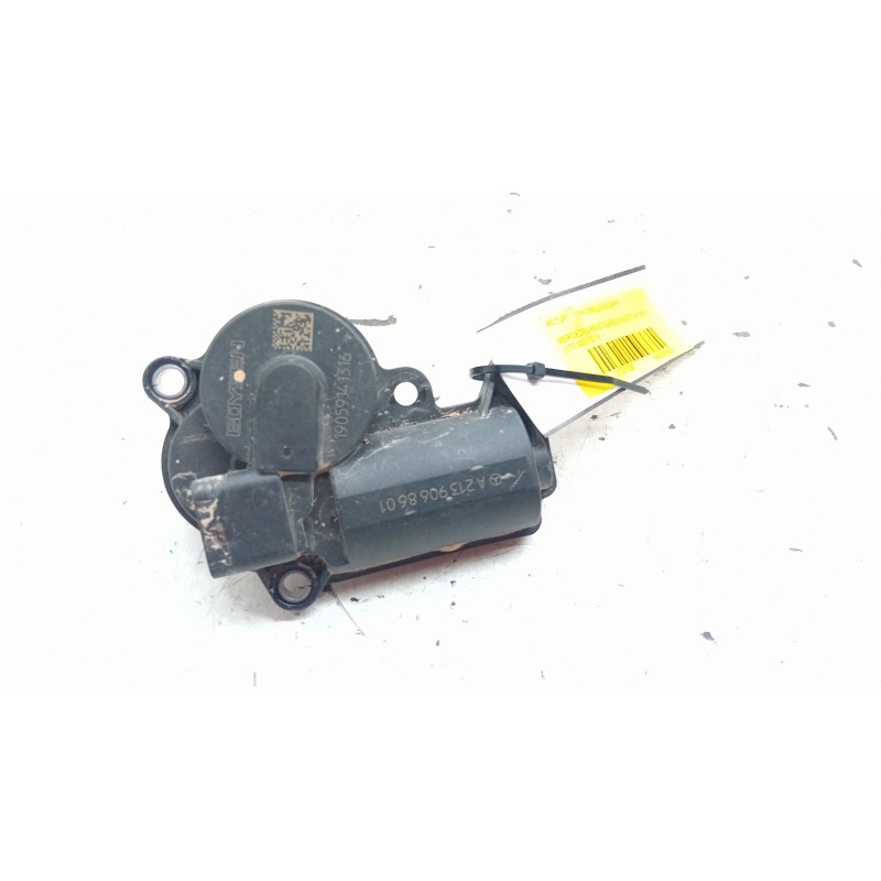 Recambio de actuador palomilla escape para mercedes-benz clase a (w177) a 180 d (177.003) referencia OEM IAM A2139068601  