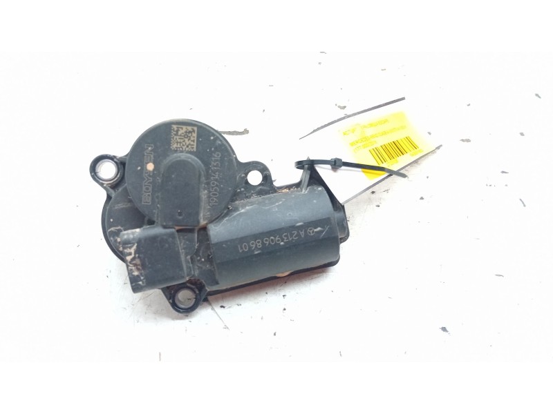 Recambio de actuador palomilla escape para mercedes-benz clase a (w177) a 180 d (177.003) referencia OEM IAM A2139068601  