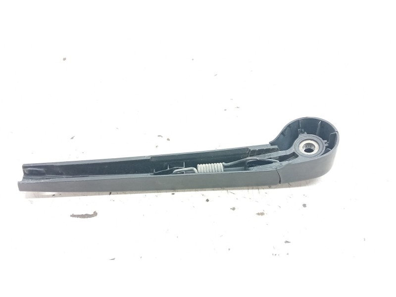 Recambio de brazo limpia trasero para volkswagen golf vii (5g1, bq1, be1, be2) 2.0 tdi referencia OEM IAM 6R6955707  