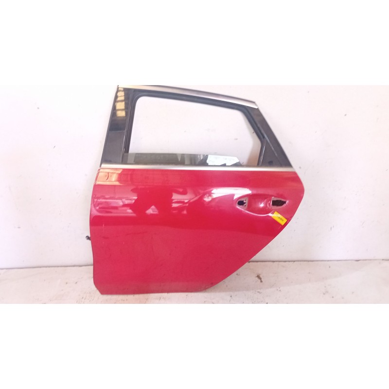 Recambio de puerta trasera izquierda para kia proceed combi van (cd) 1.4 t-gdi referencia OEM IAM   