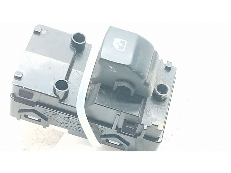 Recambio de mando elevalunas trasero izquierdo para kia proceed combi van (cd) 1.4 t-gdi referencia OEM IAM 93580J7050  