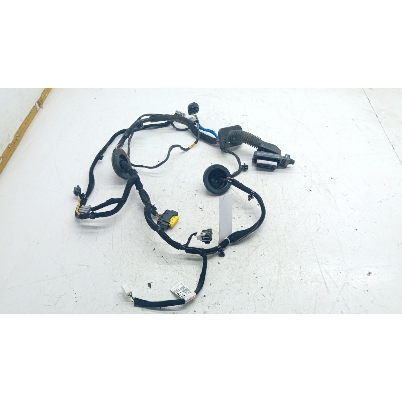 Recambio de instalacion electrica puerta delantera derecha para kia proceed combi van (cd) 1.4 t-gdi referencia OEM IAM 91610J73