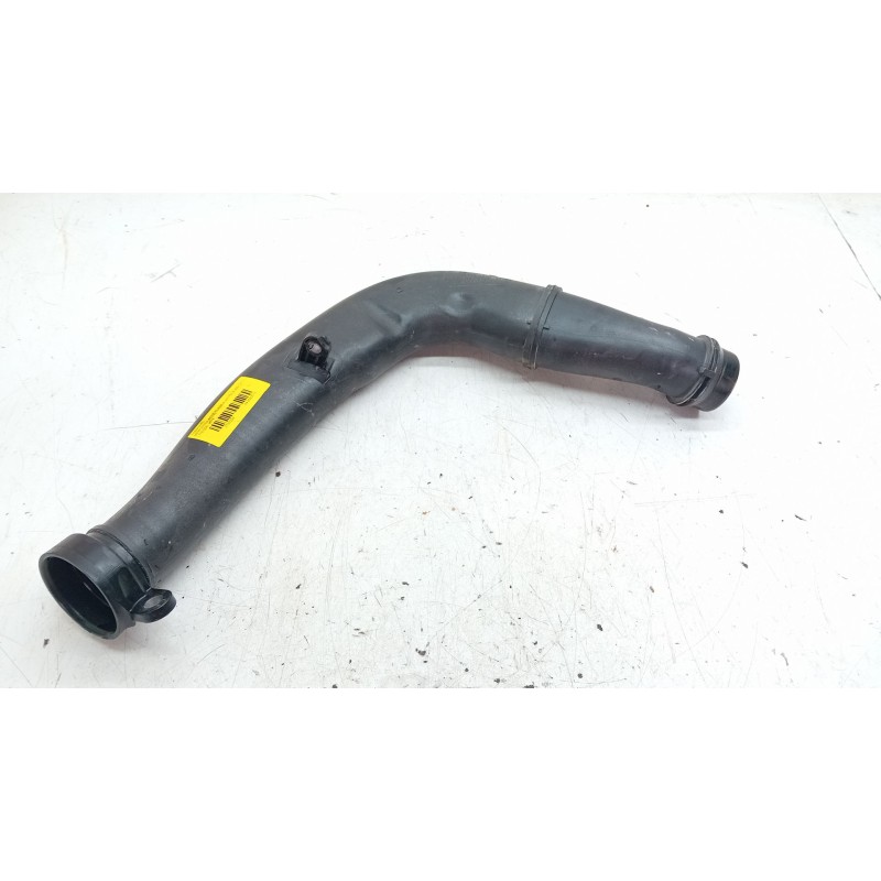 Recambio de toma aire para mercedes-benz clase a (w176) a 200 cdi / d (176.008) referencia OEM IAM A6510901737  