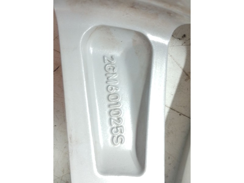 Recambio de llanta aluminio para volkswagen t-cross (c11) 1.0 tsi referencia OEM IAM 2GM601025S  