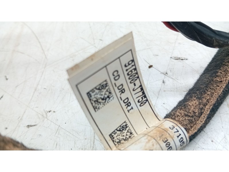 Recambio de instalacion puerta delantera izquierda para kia proceed combi van (cd) 1.4 t-gdi referencia OEM IAM 91600J7750  