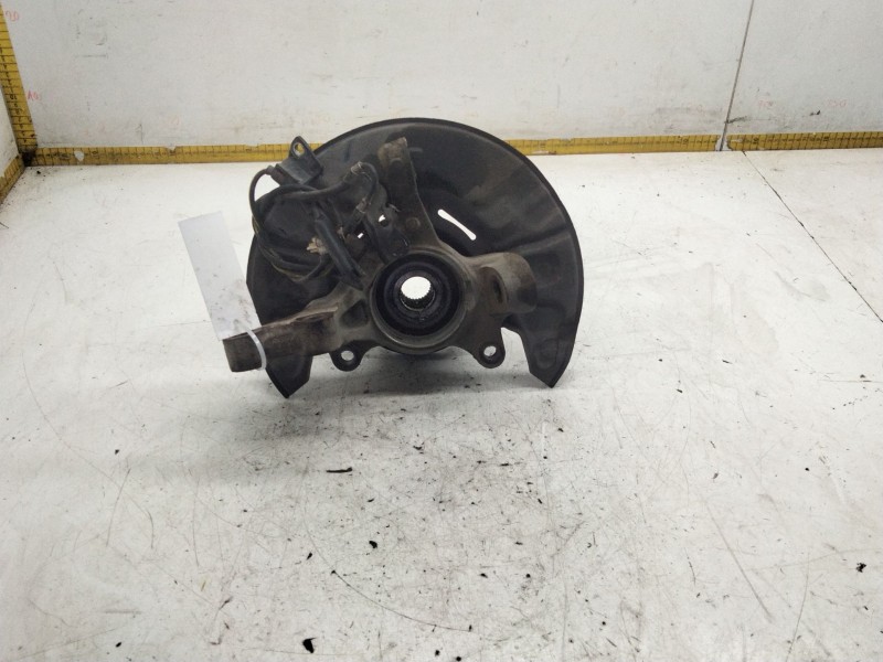 Recambio de amortiguador delantero derecho para toyota avensis (_t25_) 2.2 d-4d (adt251_) referencia OEM IAM   