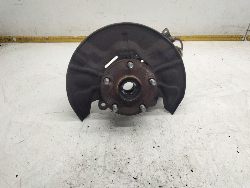 Recambio de amortiguador delantero derecho para toyota avensis (_t25_) 2.2 d-4d (adt251_) referencia OEM IAM   