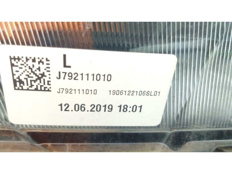 Recambio de faro izquierdo para kia proceed combi van (cd) 1.4 t-gdi referencia OEM IAM J792111010  
