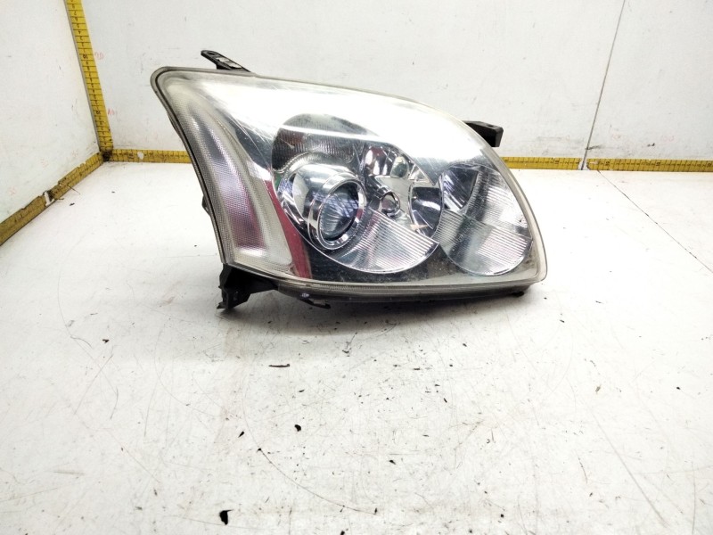 Recambio de faro izquierdo para toyota avensis (_t25_) 2.2 d-4d (adt251_) referencia OEM IAM M60GF20  