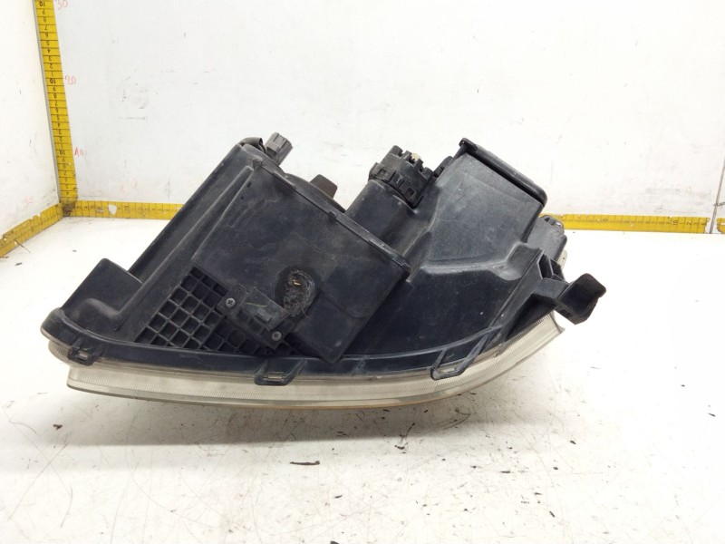 Recambio de faro izquierdo para toyota avensis (_t25_) 2.2 d-4d (adt251_) referencia OEM IAM M60GF20  