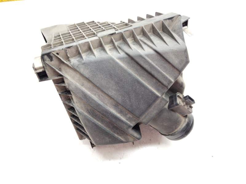 Recambio de caja filtro de aire para toyota auris referencia OEM IAM 3465454  