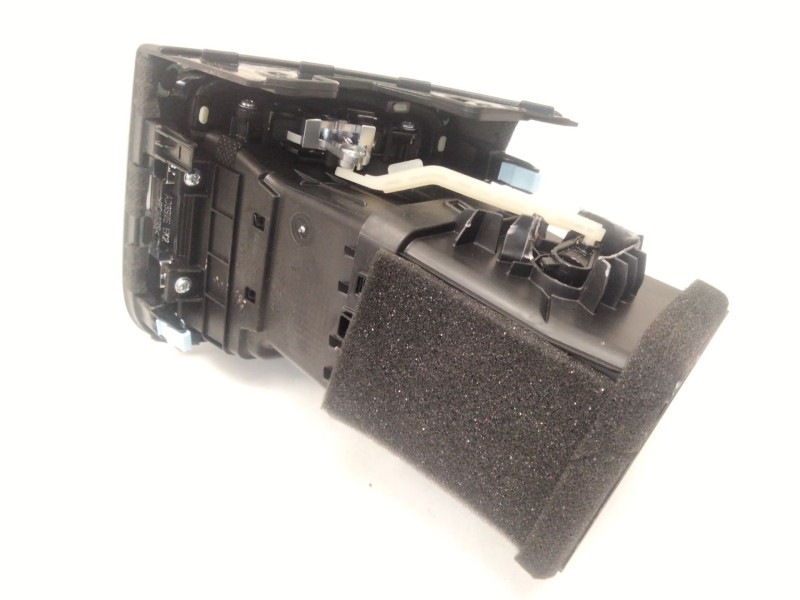 Recambio de aireador derecho para kia proceed combi van (cd) 1.4 t-gdi referencia OEM IAM 97490J7000  