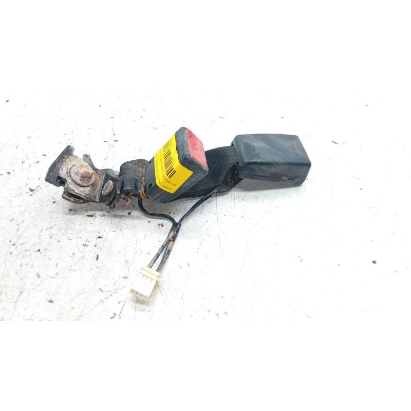 Recambio de enganche cinturon trasero izquierdo para kia proceed combi van (cd) 1.4 t-gdi referencia OEM IAM 89830J7200WK  
