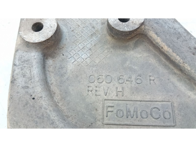 Recambio de brazo suspension inferior delantero izquierdo para ford s-max (cj, wa6) 1.5 ecoboost referencia OEM IAM 060646R  