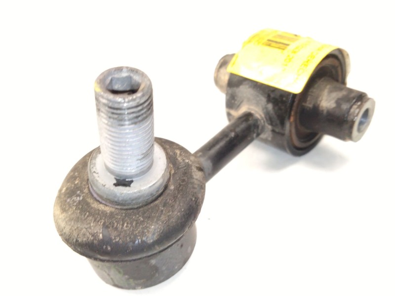 Recambio de bieleta estabilizadora trasera derecha para kia proceed combi van (cd) 1.4 t-gdi referencia OEM IAM   