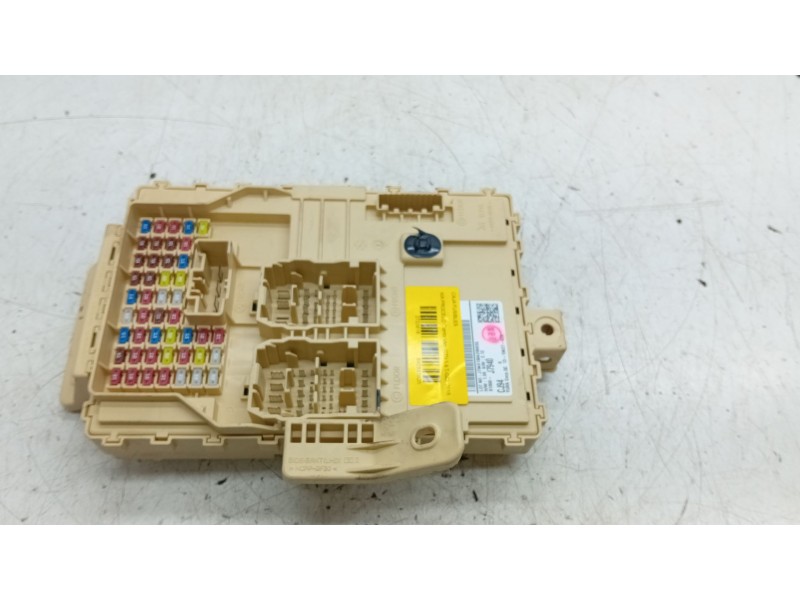 Recambio de caja fusibles para kia proceed combi van (cd) 1.4 t-gdi referencia OEM IAM 91950J7940  
