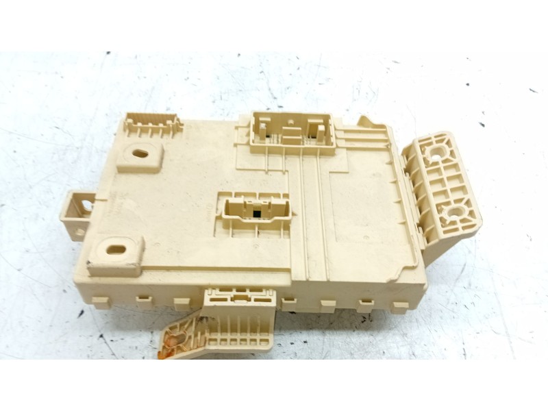 Recambio de caja fusibles para kia proceed combi van (cd) 1.4 t-gdi referencia OEM IAM 91950J7940  