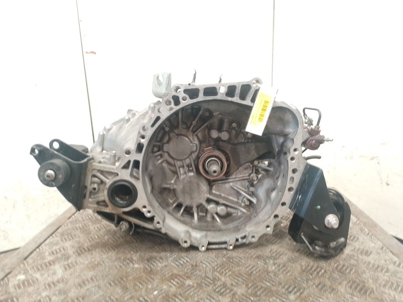 Recambio de caja cambios para toyota avensis (_t25_) 2.2 d-4d (adt251_) referencia OEM IAM 3111520080  