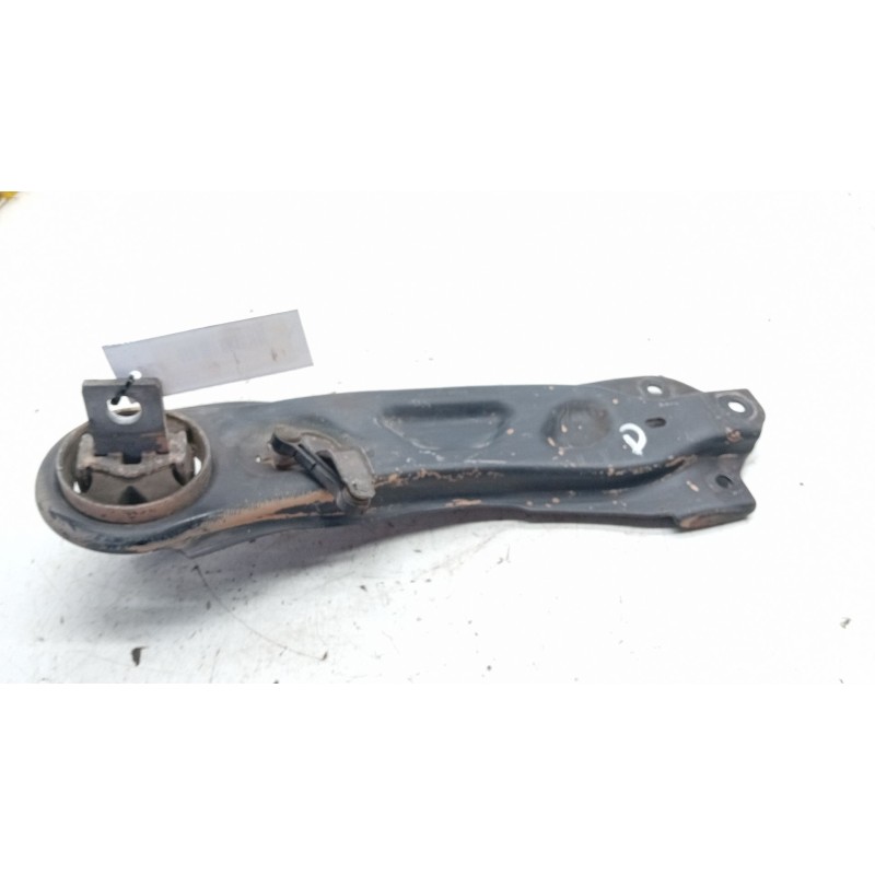 Recambio de brazo suspension superior trasero derecho para mercedes-benz clase a (w176) a 200 cdi / d (176.008) referencia OEM I