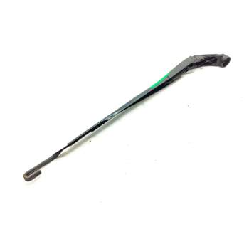 Recambio de brazo limpia delantero izquierdo para toyota auris referencia OEM IAM   