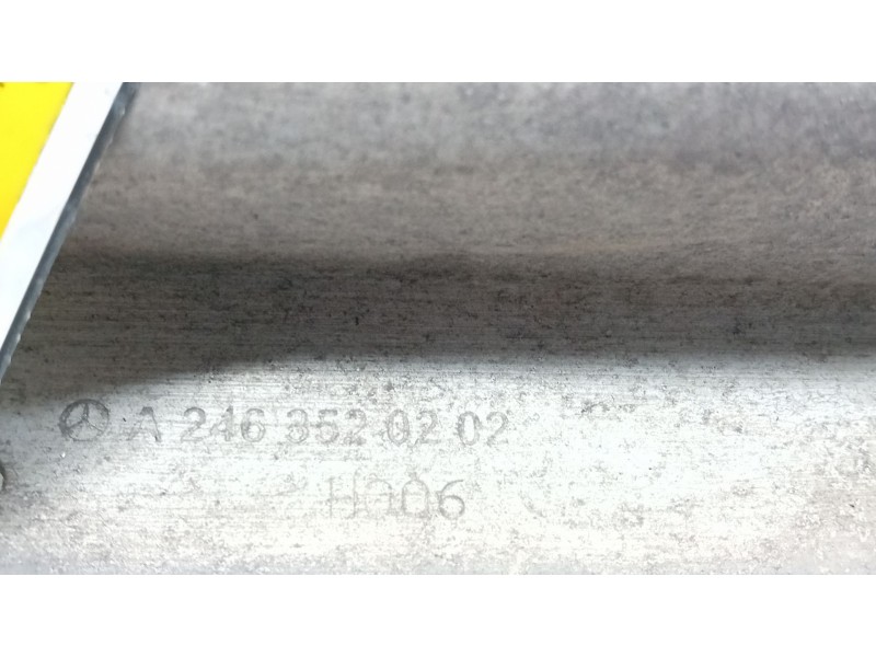 Recambio de brazo suspension superior trasero izquierdo para mercedes-benz clase a (w176) a 200 cdi / d (176.008) referencia OEM