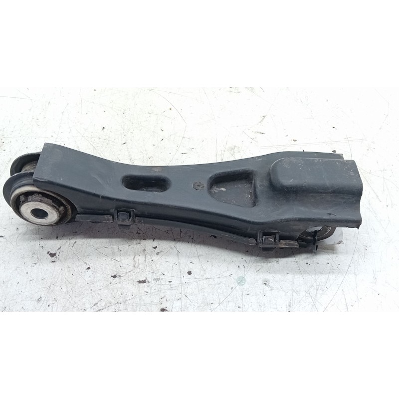 Recambio de brazo suspension superior trasero derecho para mercedes-benz clase a (w176) a 200 cdi / d (176.008) referencia OEM I