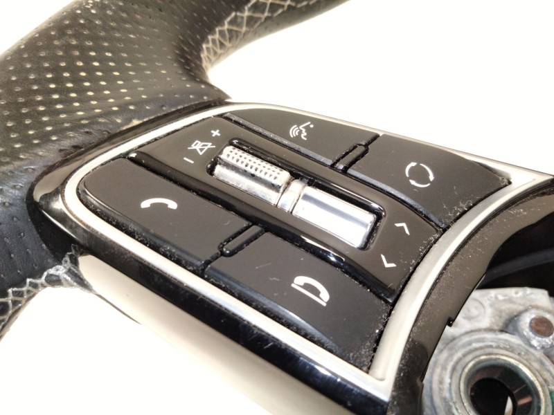 Recambio de volante para kia proceed combi van (cd) 1.4 t-gdi referencia OEM IAM 56100J7AA0SA1  