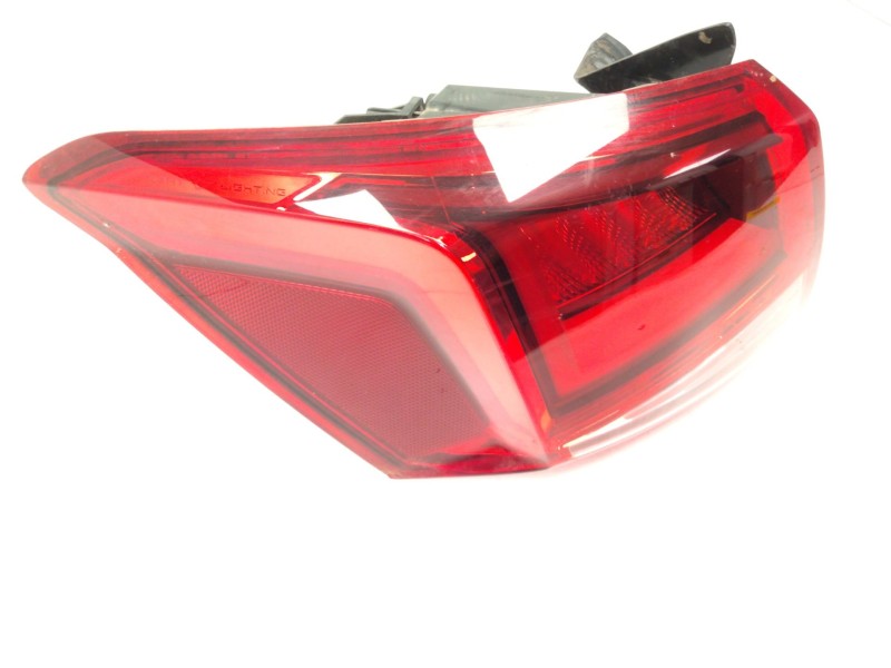 Recambio de piloto trasero izquierdo para seat arona style edition referencia OEM IAM 6F9945207  