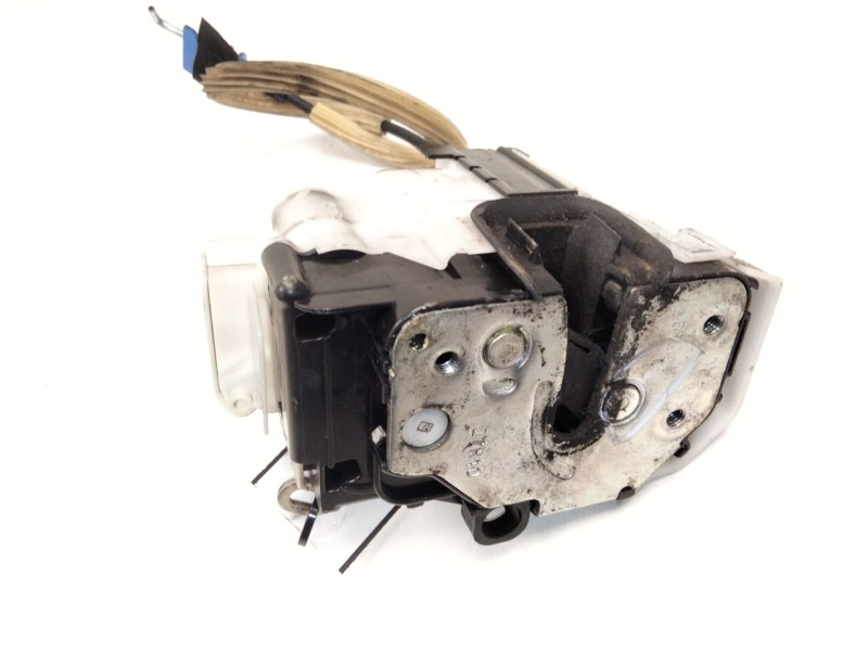 Recambio de cerradura puerta delantera derecha para citroën nemo furgoneta/monovolumen (aa_) 1.4 hdi referencia OEM IAM 13652250