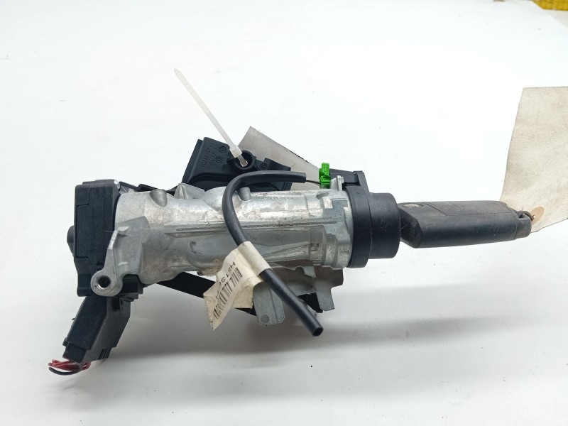 Recambio de conmutador de arranque para seat arona style edition referencia OEM IAM 1K0905851  
