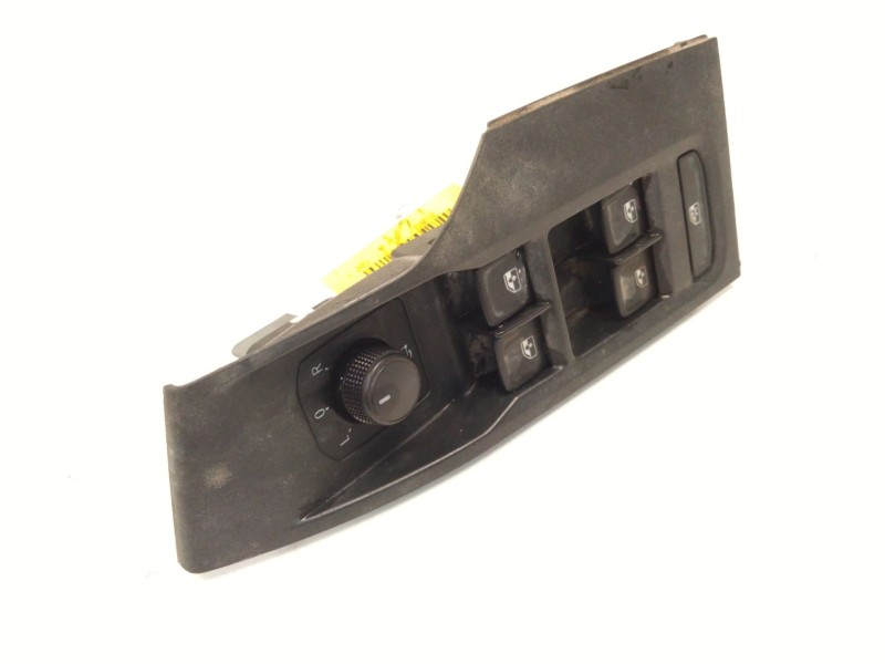 Recambio de mando elevalunas delantero izquierdo para seat arona style edition referencia OEM IAM   