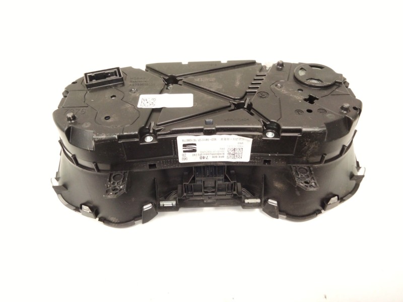 Recambio de cuadro instrumentos para seat arona style edition referencia OEM IAM 6F0920740  