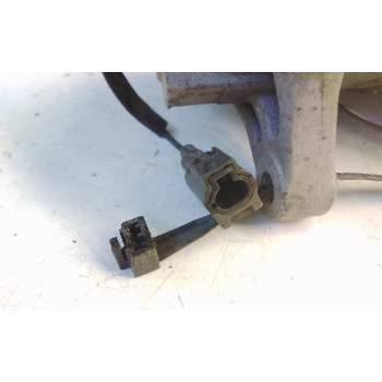 Recambio de compresor aire acondicionado para nissan terrano/terrano.ii (r20) referencia OEM IAM 926000F001  