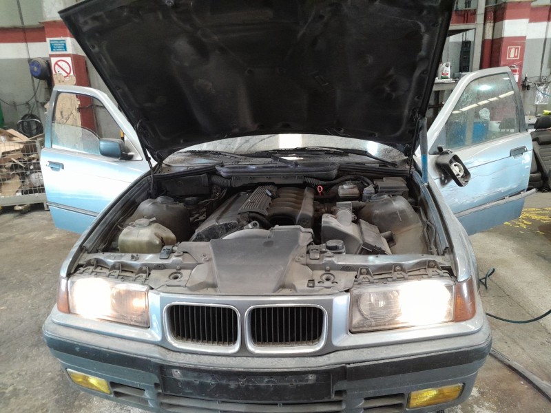 bmw 3 (e36) del año 1992