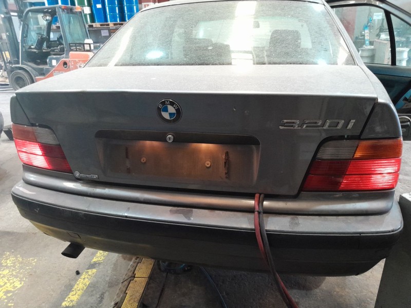 bmw 3 (e36) del año 1992